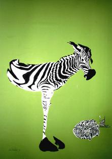 Das Bild „Familienzusammenführung“ zeigt auf grünem Grund (dem originalen Ton des Dokumentenpapiers aus der ehemaligen DDR) ein Zebra, einen Trabant im Zebramuster und einen Grenzposten.